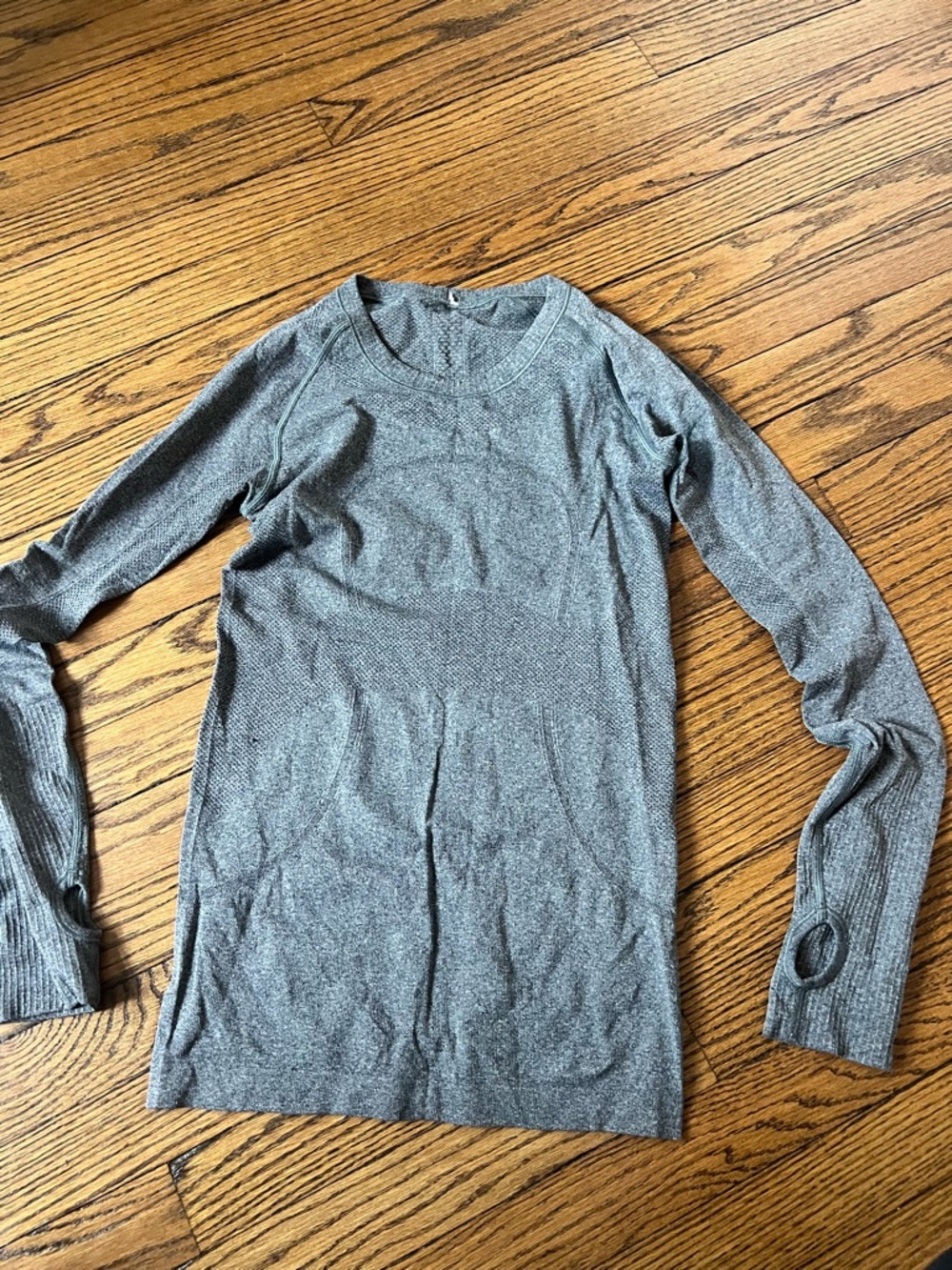 Lululemon Swiftly Top
